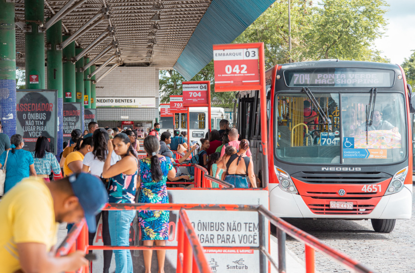 ônibus maceió Domingo é Livre